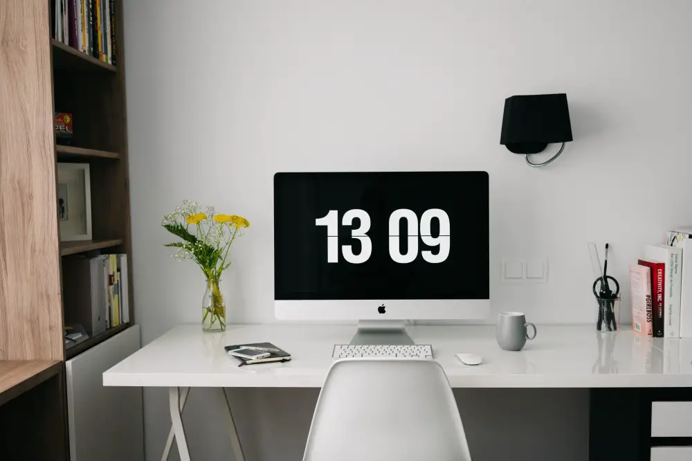 productivity hacks-Make sure your workplace is clean and tidy 